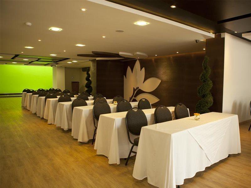 San Simon Hotel Pereira By Soratama エクステリア 写真 Meeting room