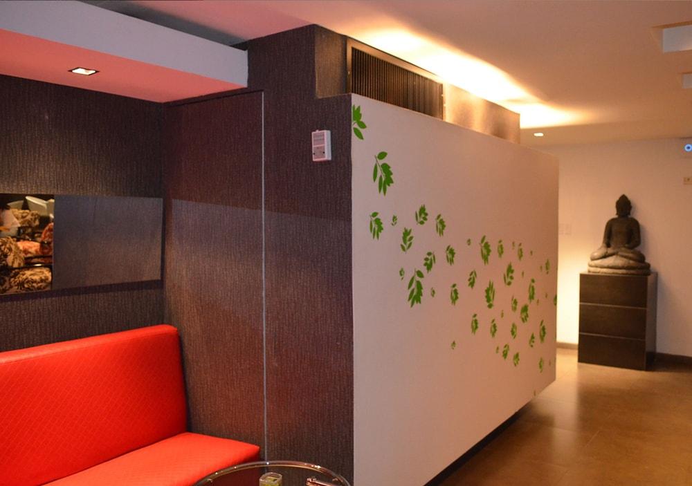 San Simon Hotel Pereira By Soratama エクステリア 写真 A room divider