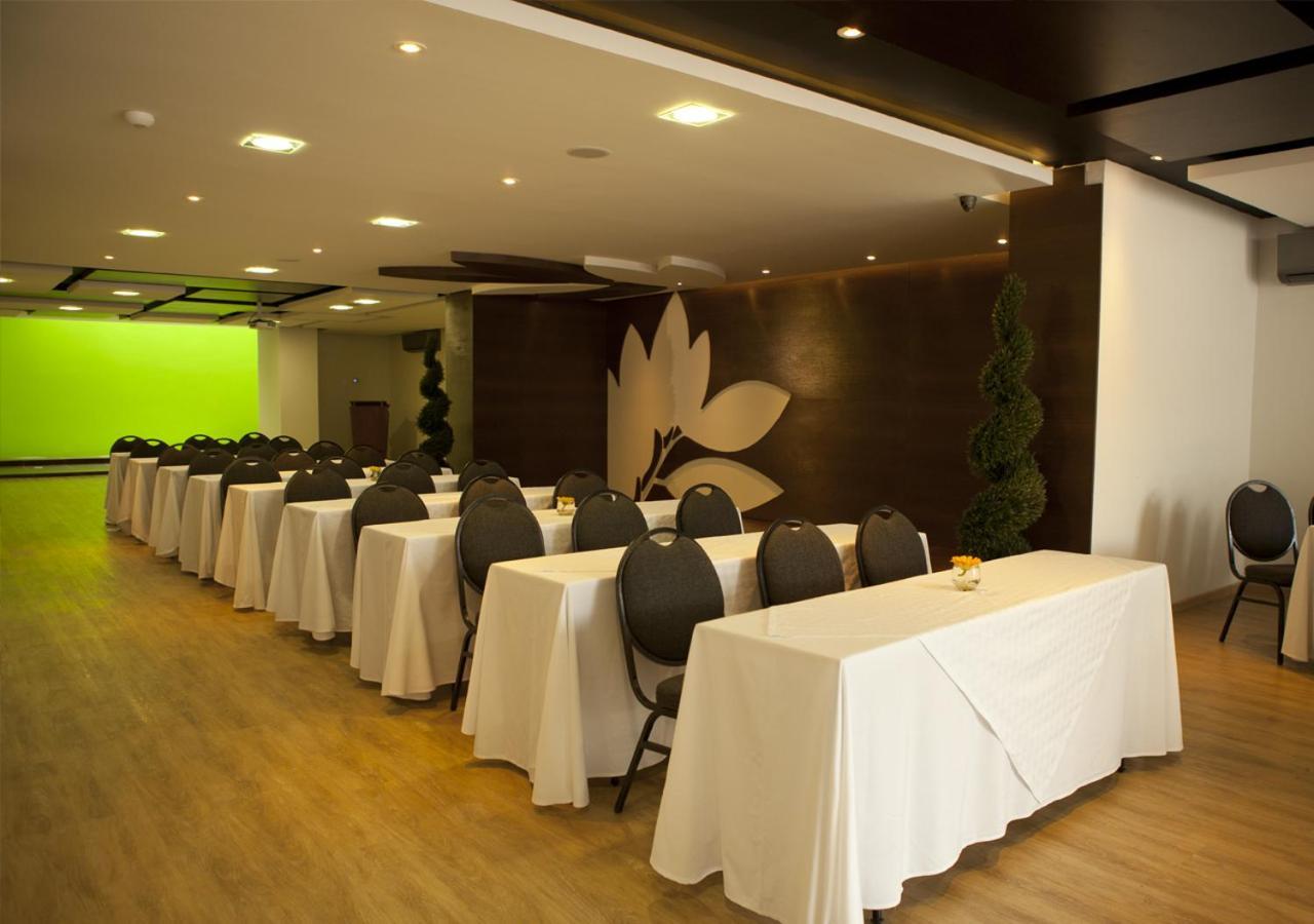 San Simon Hotel Pereira By Soratama エクステリア 写真 Meeting room
